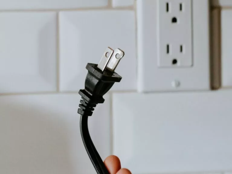 當跳電情形發生，要先找到室內的總開關箱